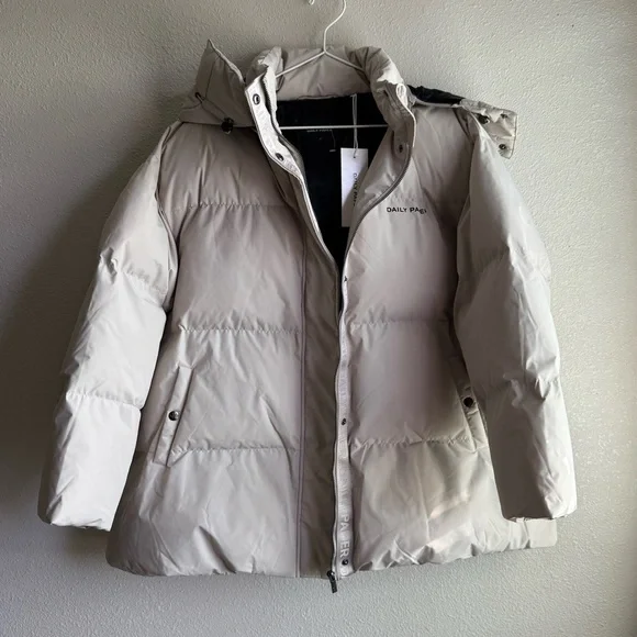 DAILY PAPER The Nicole Puffer in Nacreous Clouds Beige - Picture 4 of 15